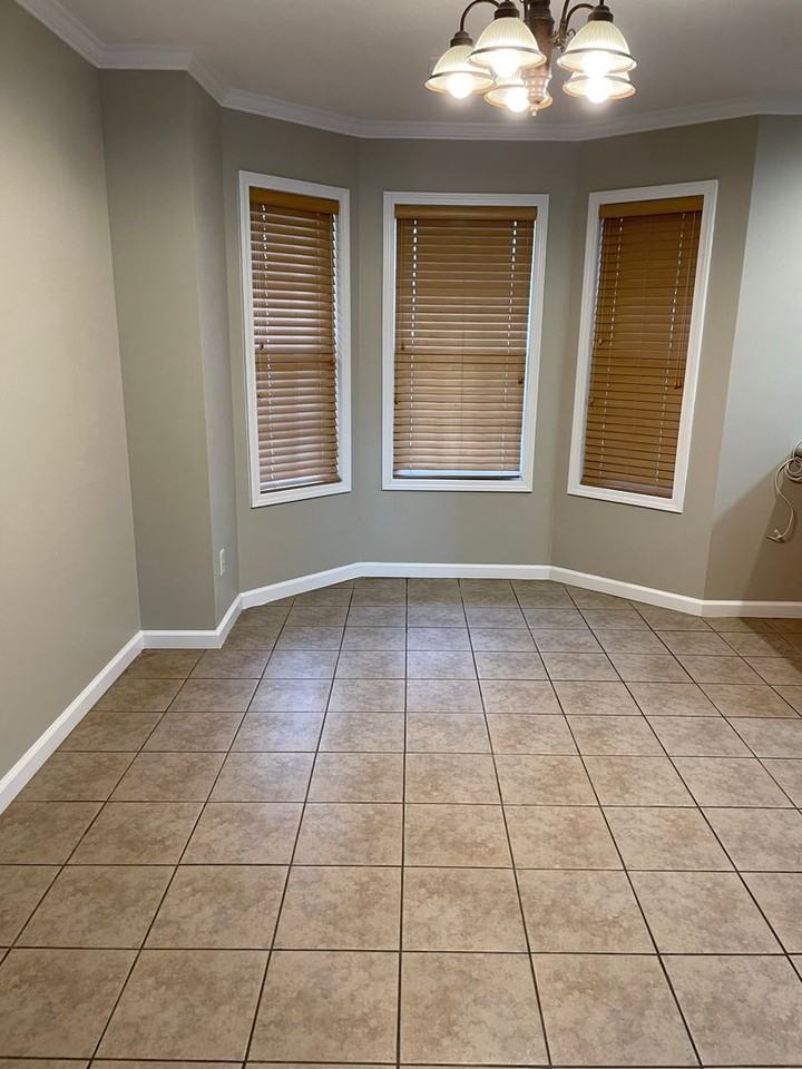 4600 Gregory Cv - Photo 4 of 18