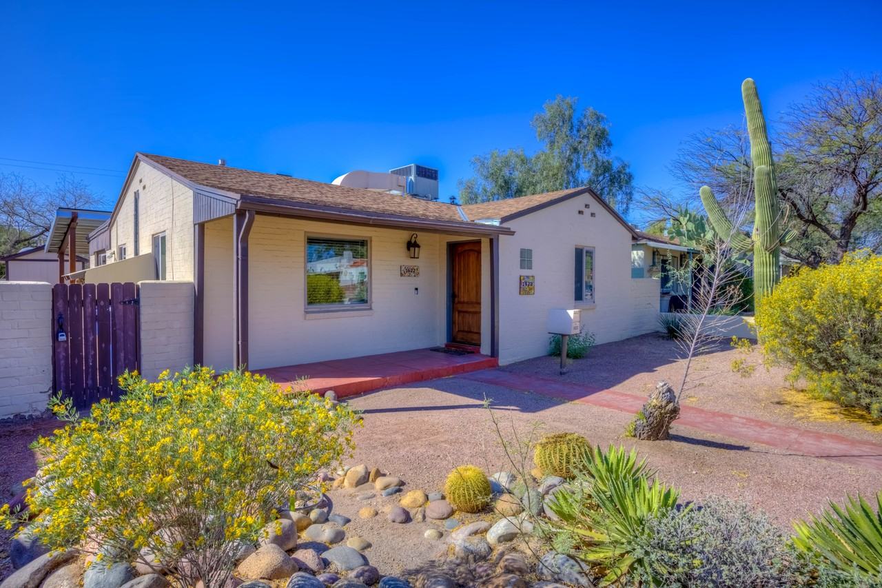 1622 E Edison St #1 - Photo 2 of 50