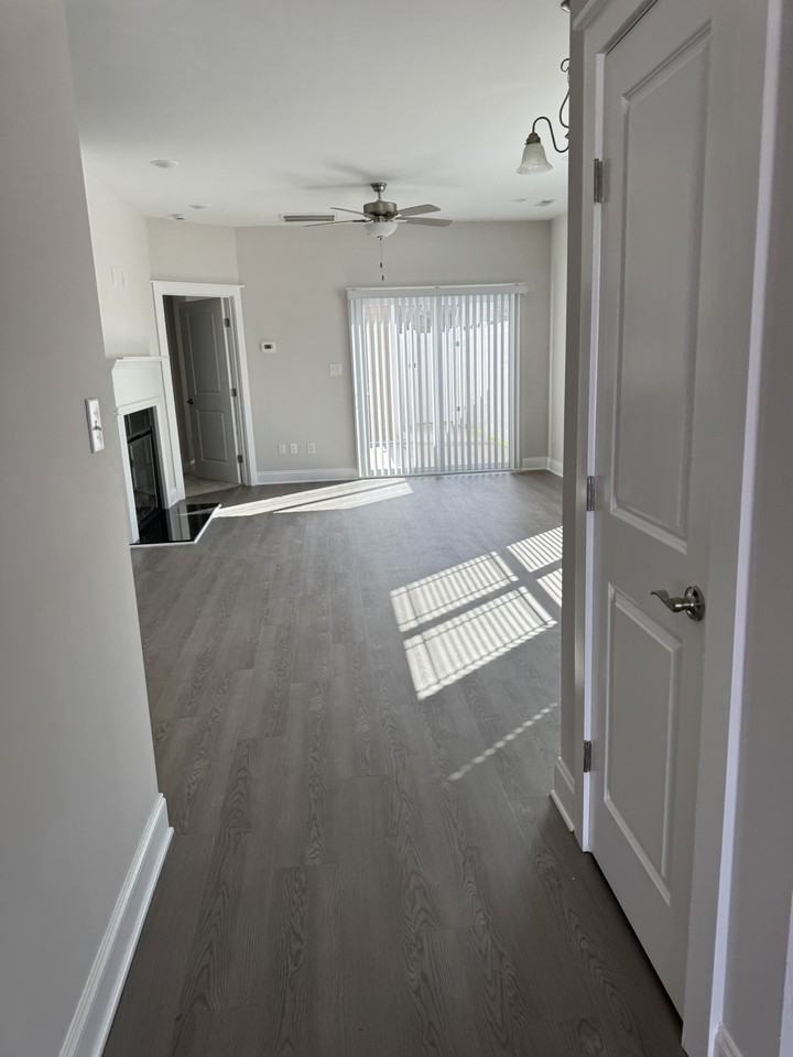 4108 Bluebill Dr Unit 1 #1 - Photo 6 of 10