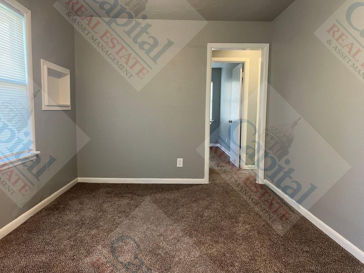 3932 Se 10th St - Photo 3 of 18