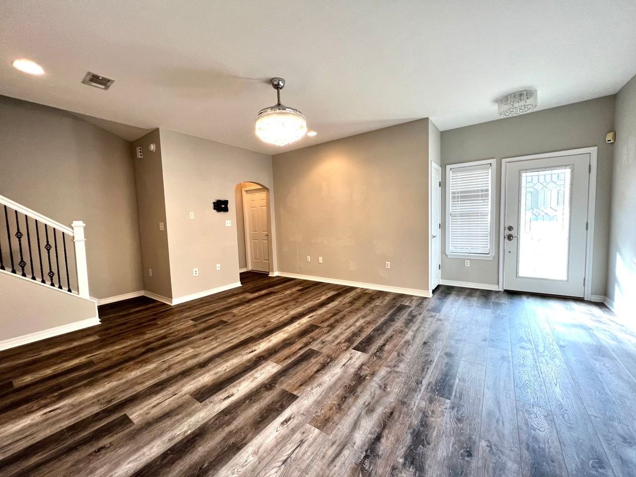 1311 Treasure Cv - Photo 7 of 39