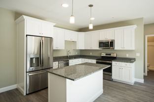 1000 U.S. Rt. 1 - Photo 1 of 1