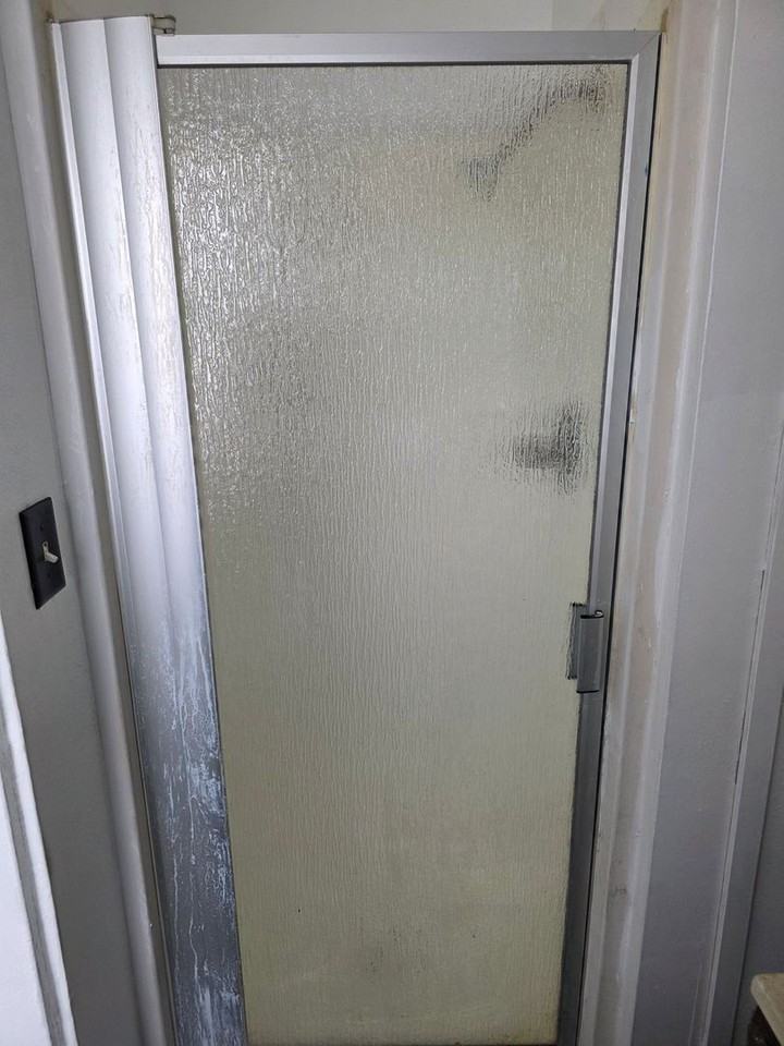 1210 Cedar St - Photo 7 of 8