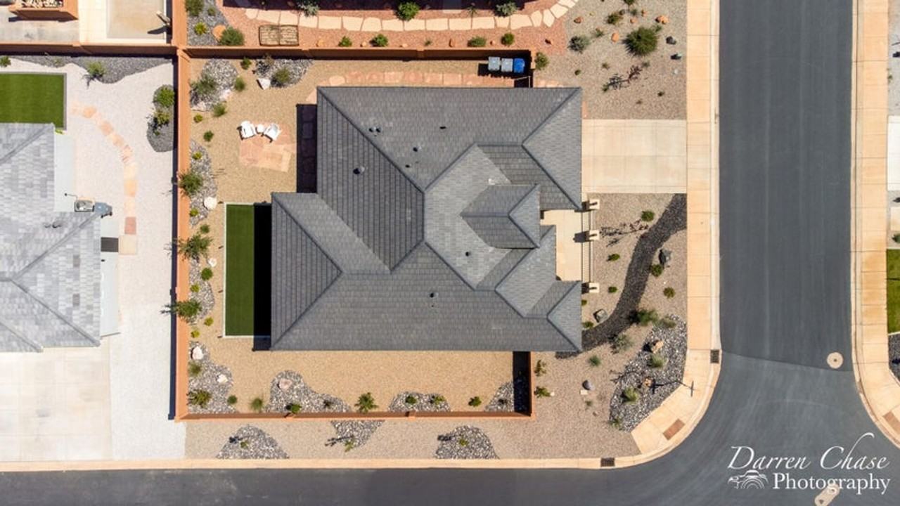 364 W Refuge Rd - Photo 7 of 33