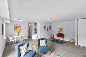 featured image of 525 Burgoyne Rd #13
