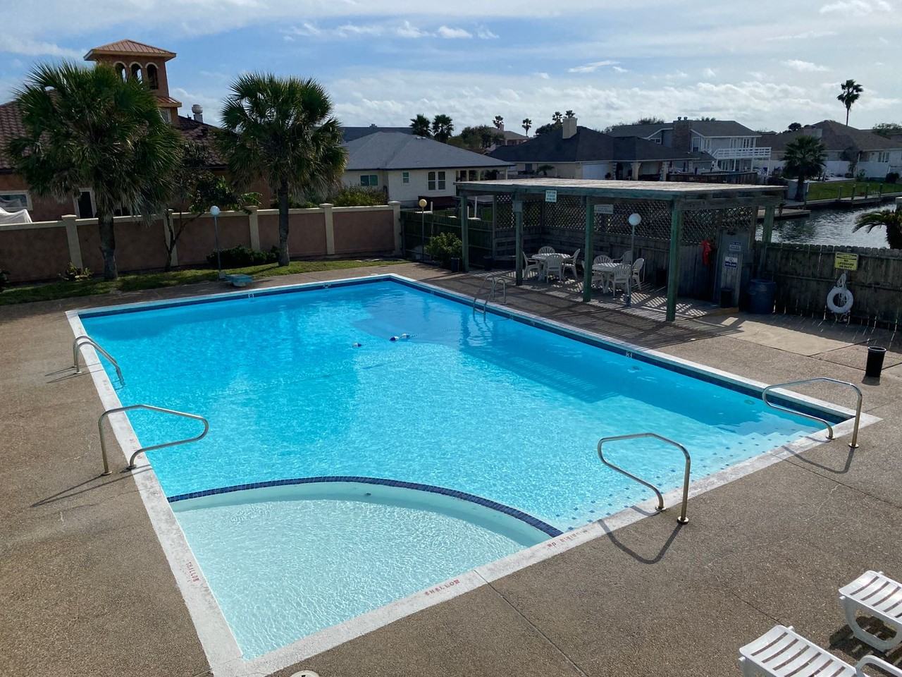 14300 Aloha St - Photo 2 of 29