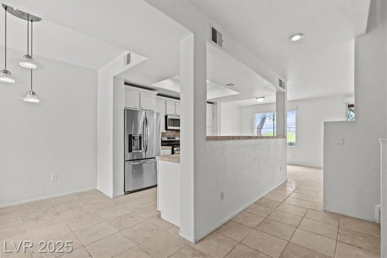 664 Peachy Canyon Cir #103 - Photo 6 of 26