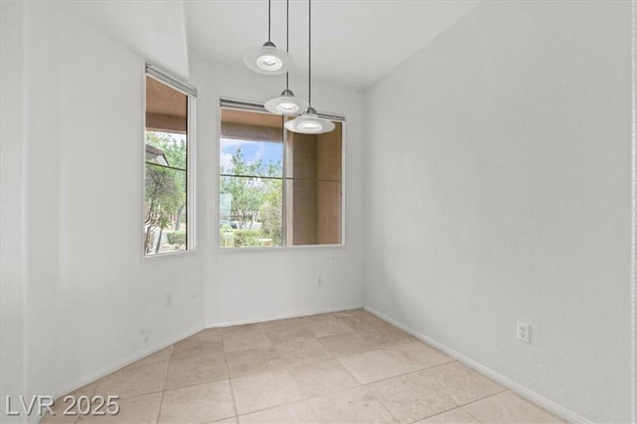 664 Peachy Canyon Cir #103 - Photo 7 of 26