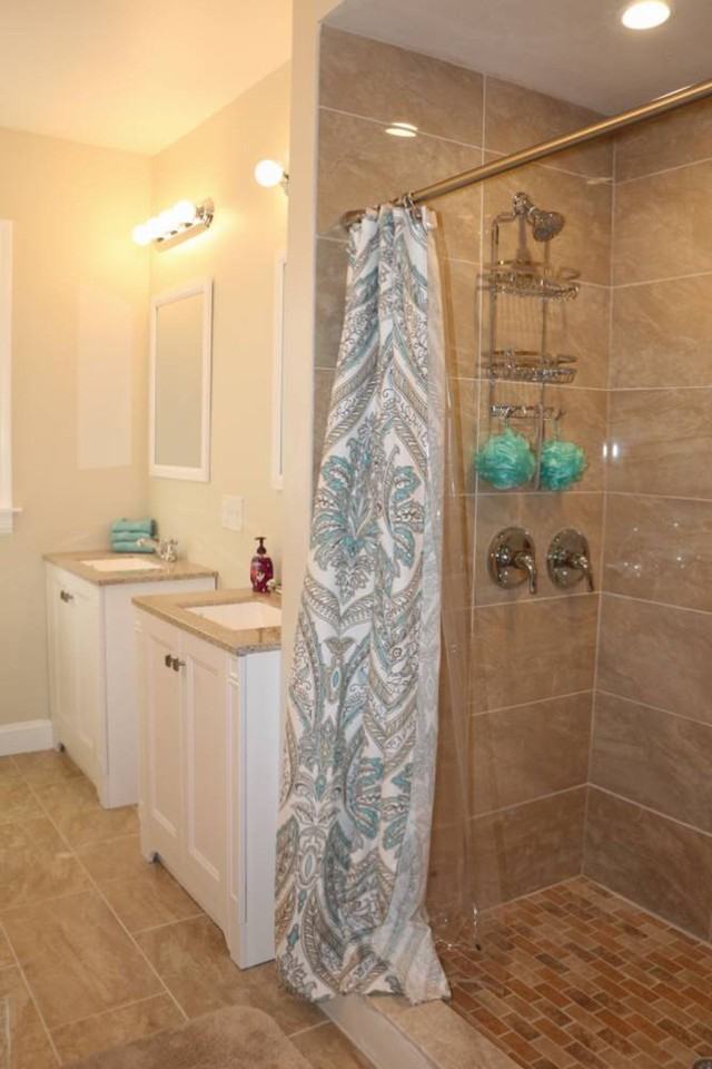 139 Oakland Ave #1 - Photo 3 of 9