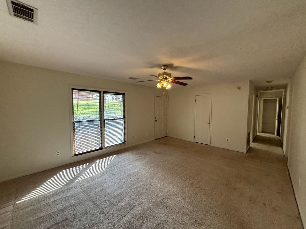 1231 Bunker Hill Rd - Photo 4 of 20