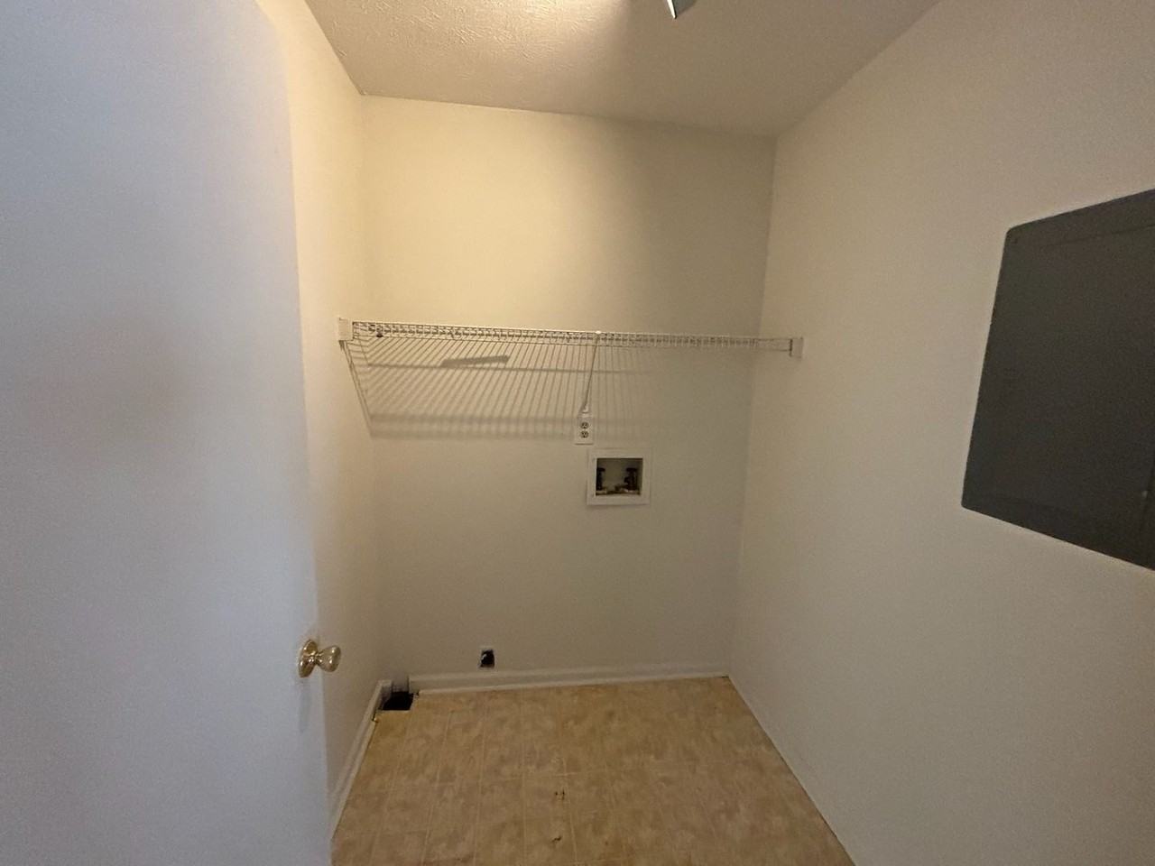 1231 Bunker Hill Rd - Photo 6 of 20