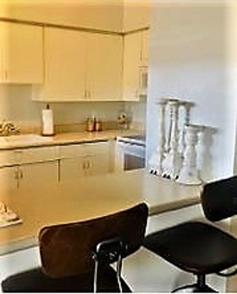 5644 Yolanda Ave - Photo 6 of 21