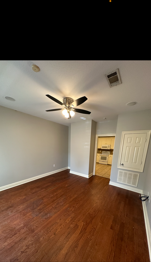 106 Northwest Cir - Photo 6 of 12
