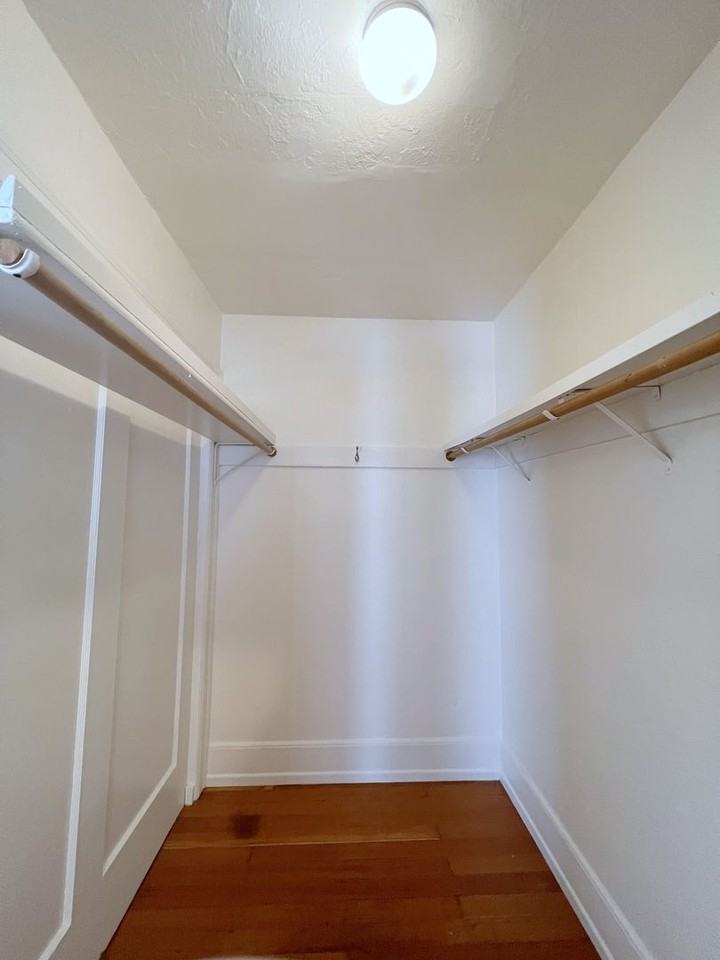 VILLA DOROTHEA APARTMENTS (VIL01) - Photo 7 of 25