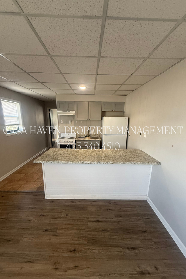 200 E Watauga Ave - Photo 4 of 12