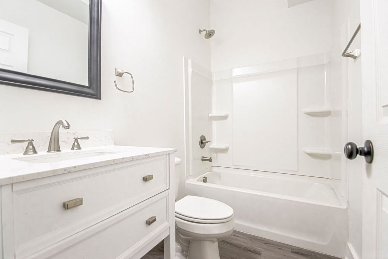 306 S Schiller St - Photo 6 of 14