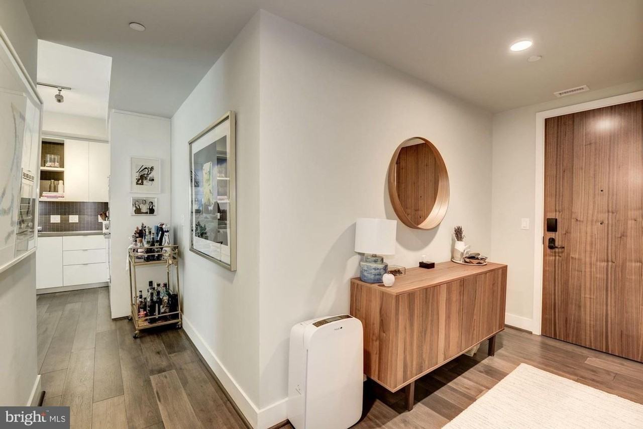 1300 4th St Se #703 - Photo 4 of 30