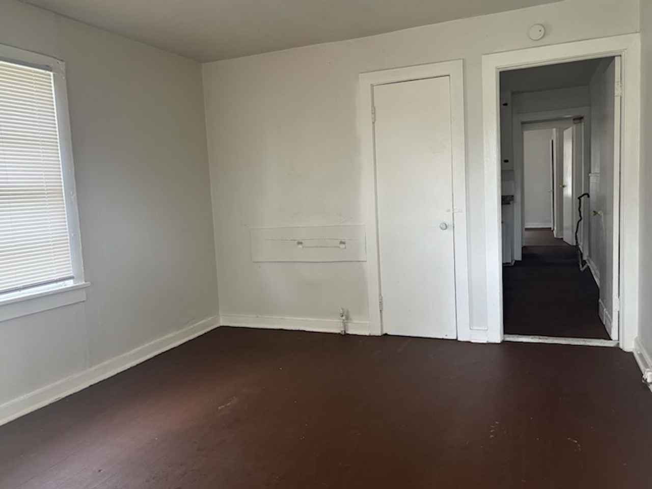 1150 Wiggins St - Photo 2 of 8