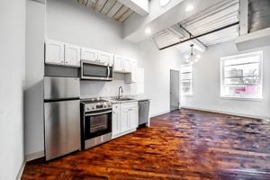 featured image of 100 S 4th St