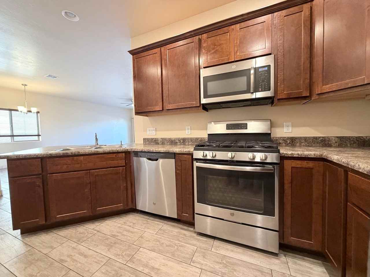 2280 Las Brisas Way - Photo 5 of 21