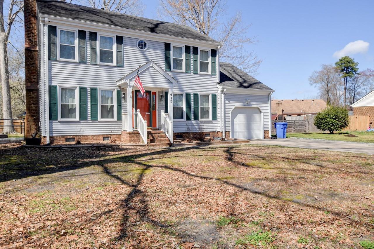 412 Saddle Ct - Photo 3 of 46