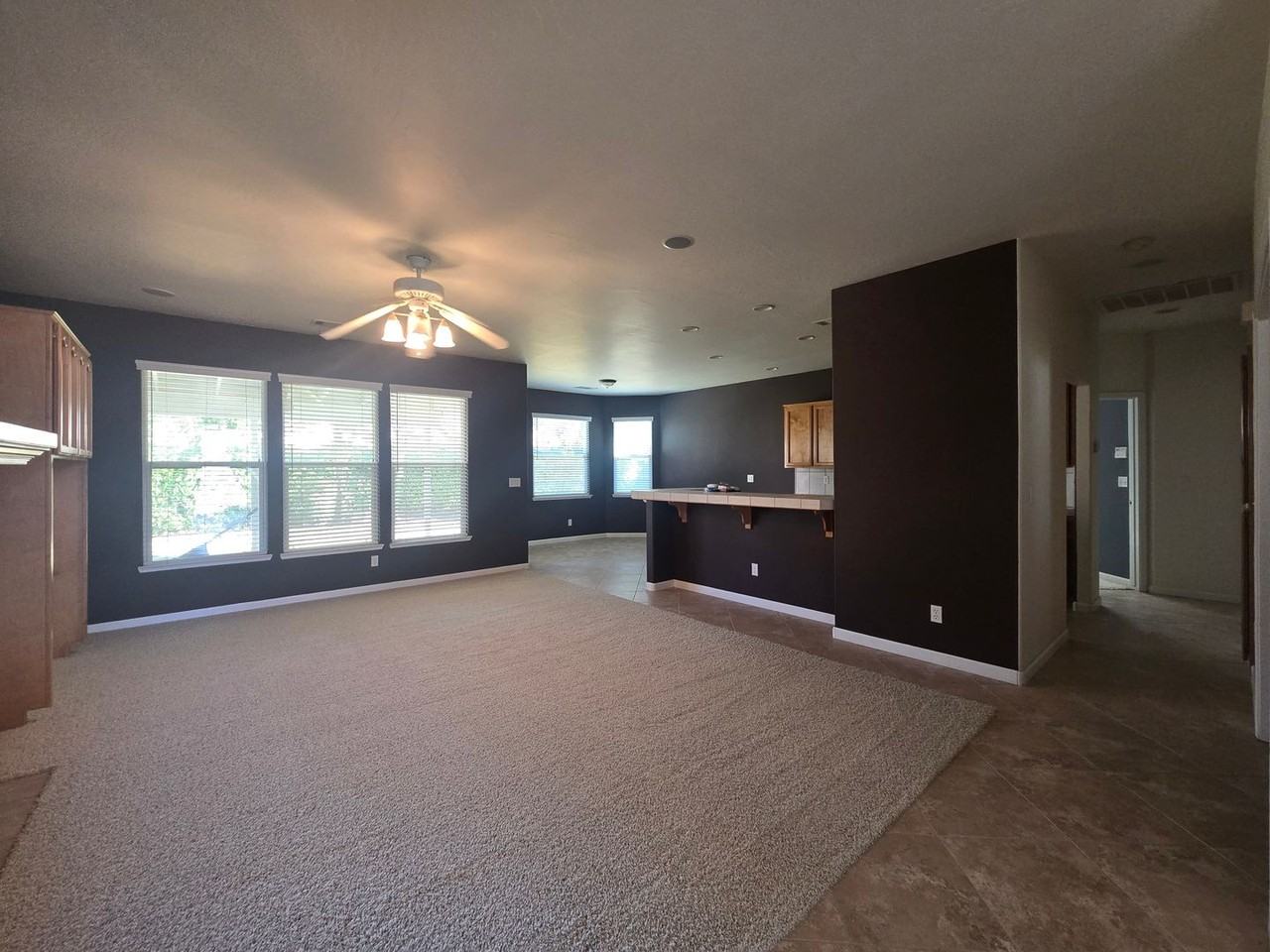 4722 W Nicholas Ct - Photo 3 of 19