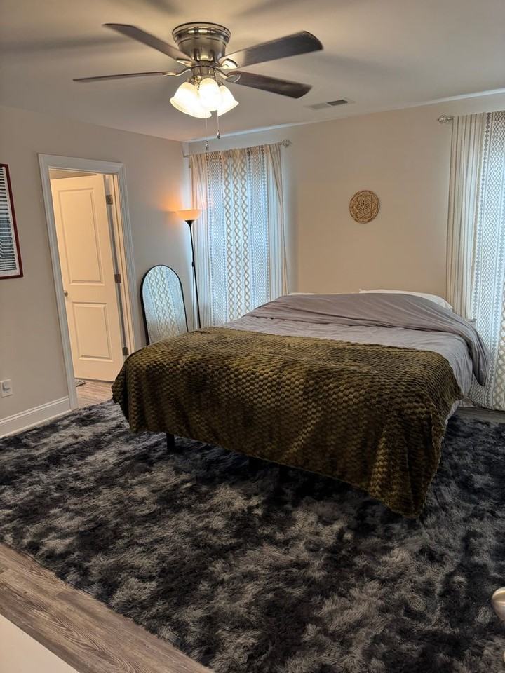 1624 S Center St - Photo 7 of 19