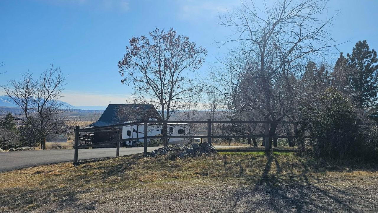 40781 Fox Johnson Rd - Photo 4 of 34