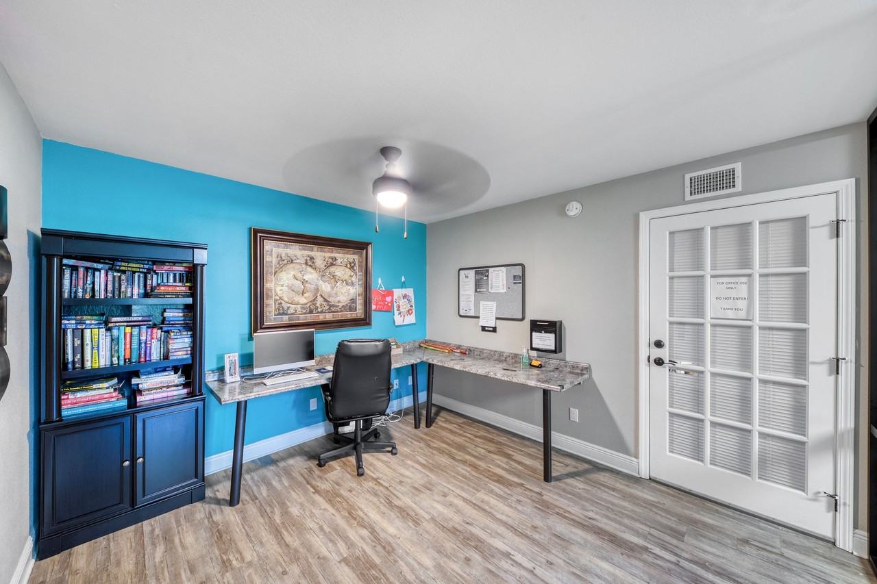 Northwoods - Photo 5 of 40