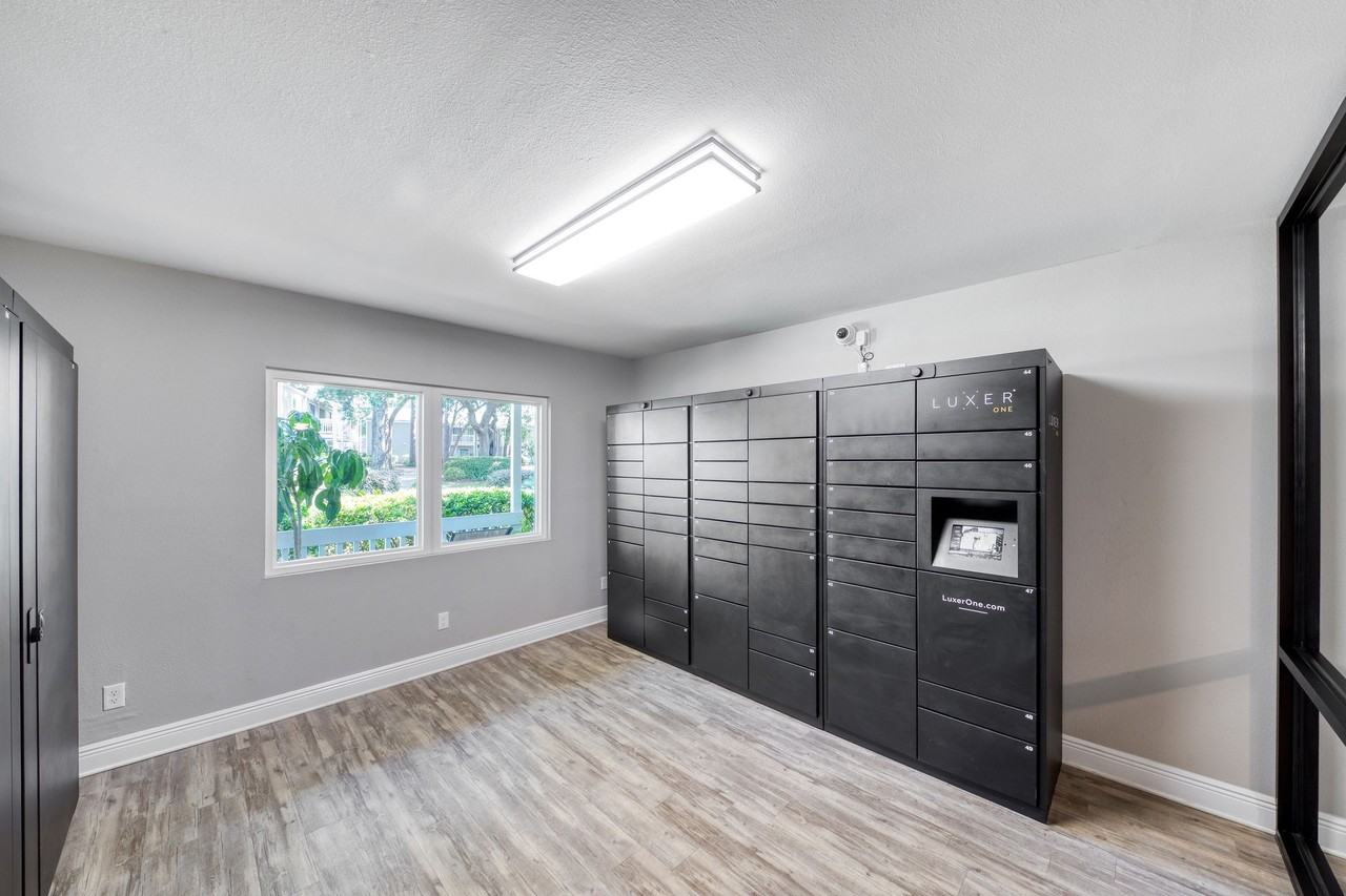 Northwoods - Photo 6 of 40