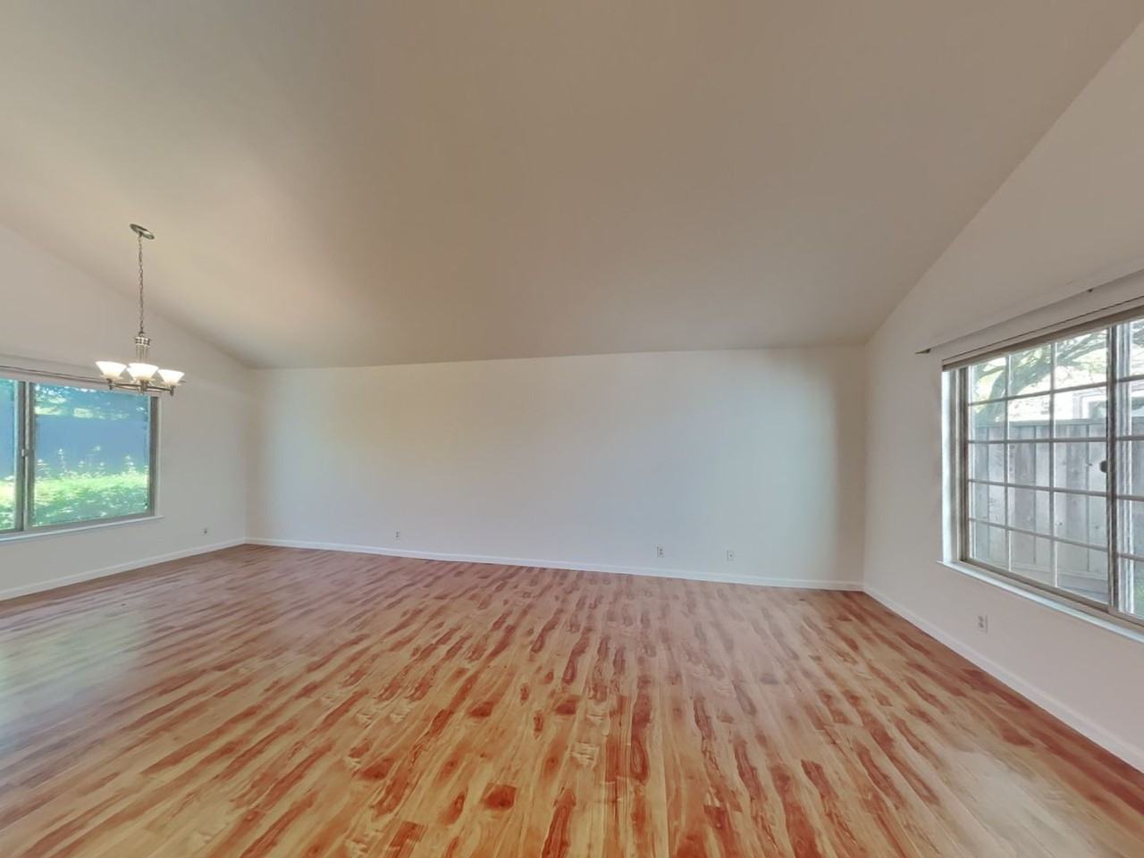 2281 Dry Creek Ct - Photo 3 of 11