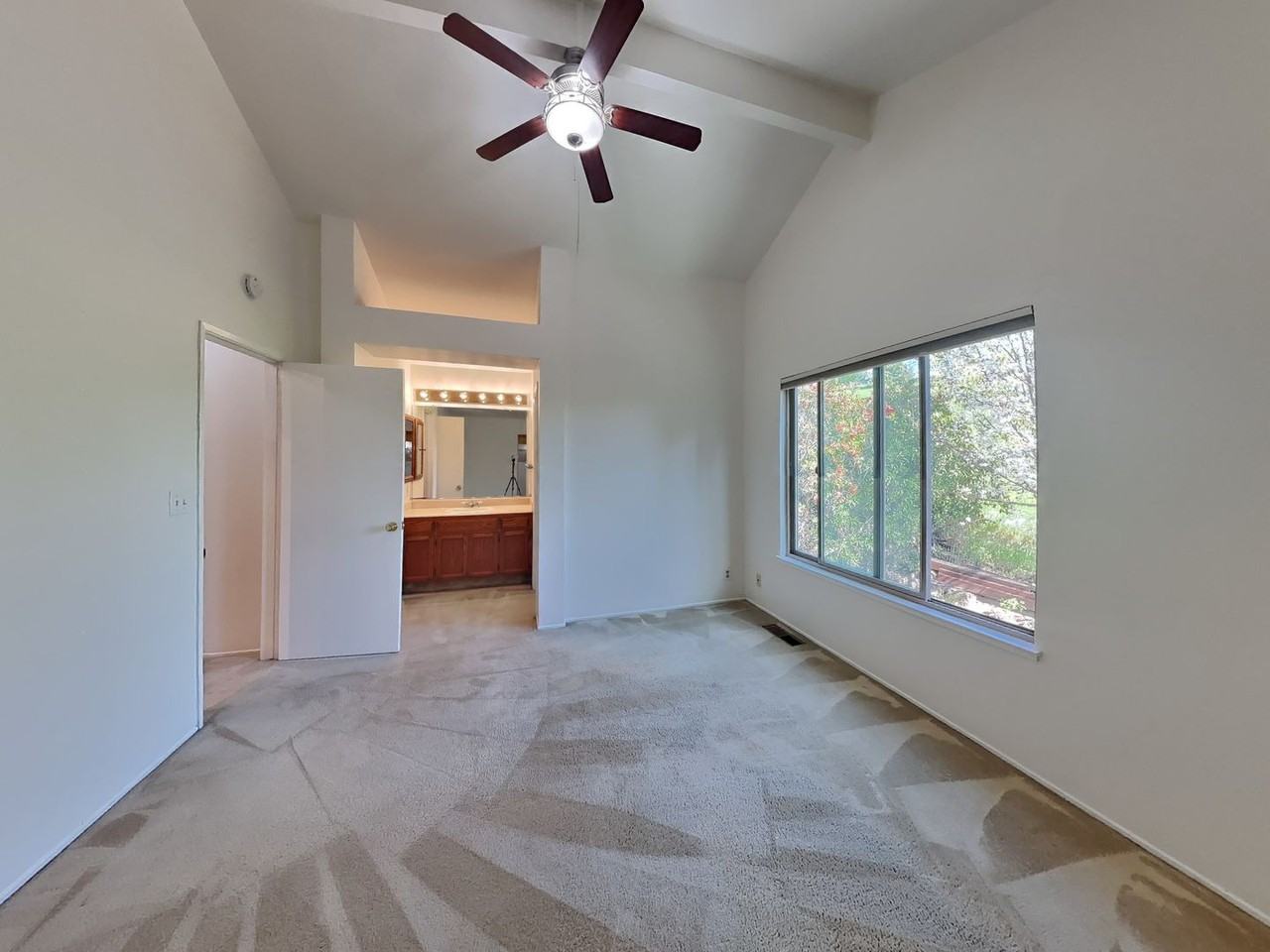 2281 Dry Creek Ct - Photo 6 of 11