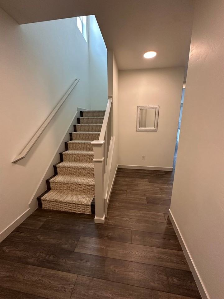 22 W Orchard Ln - Photo 3 of 50