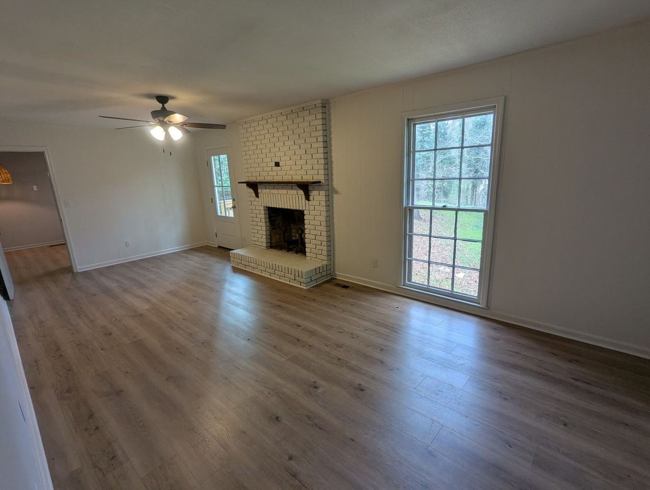 4922 Emerald Bay Dr - Photo 6 of 15