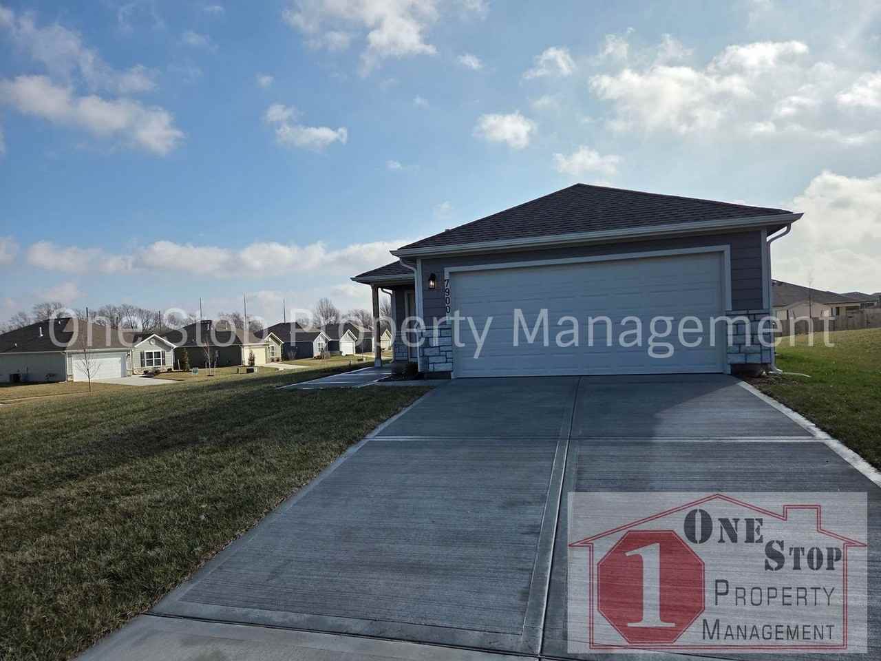 7900 Se 5th St - Photo 2 of 18