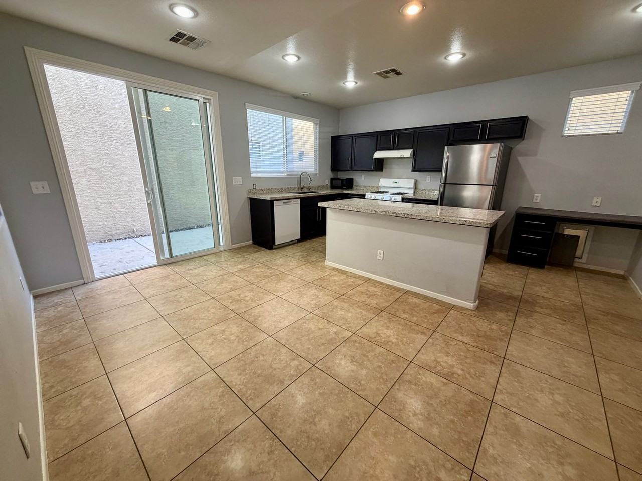 6778 Whipplewood Way - Photo 2 of 18