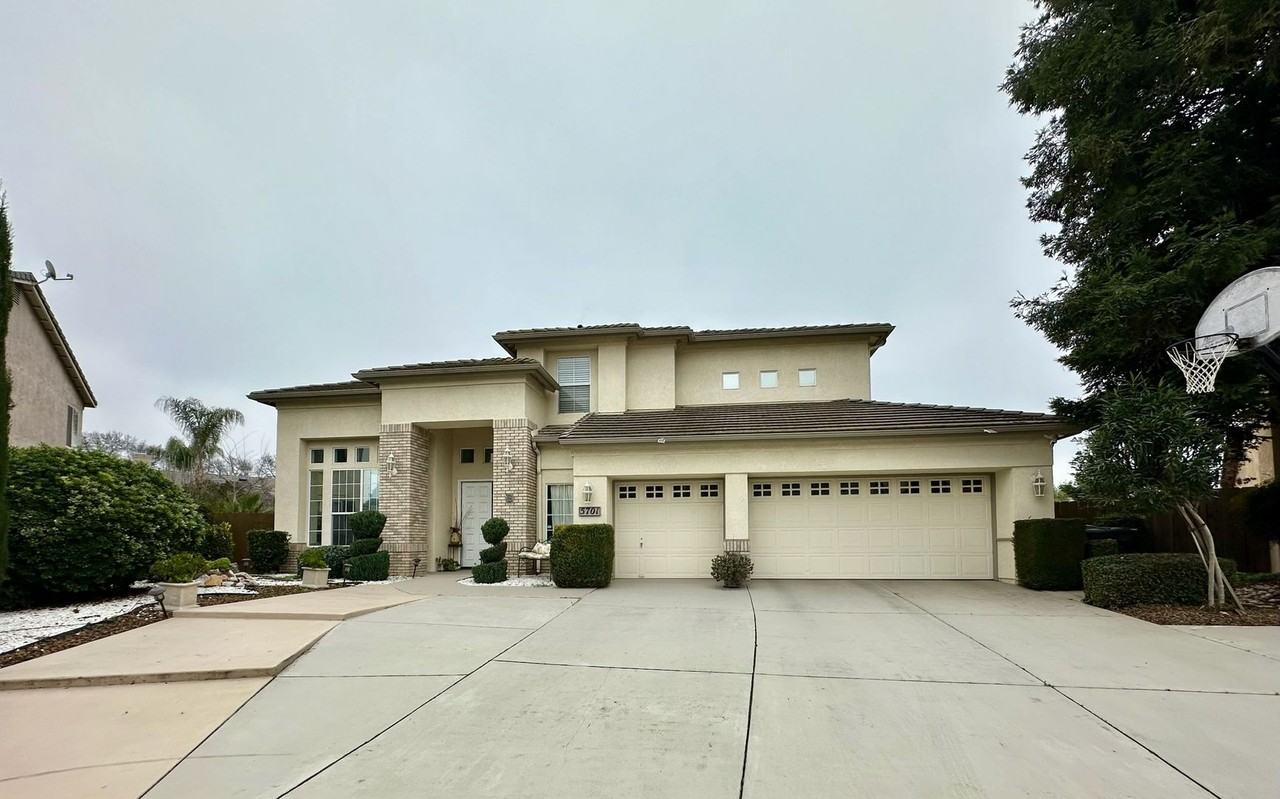 5701 W Country Ave - Photo 4 of 50