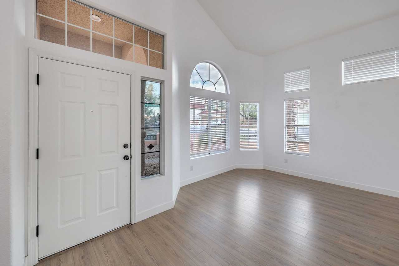 8336 Sedona Sunrise Dr - Photo 3 of 46