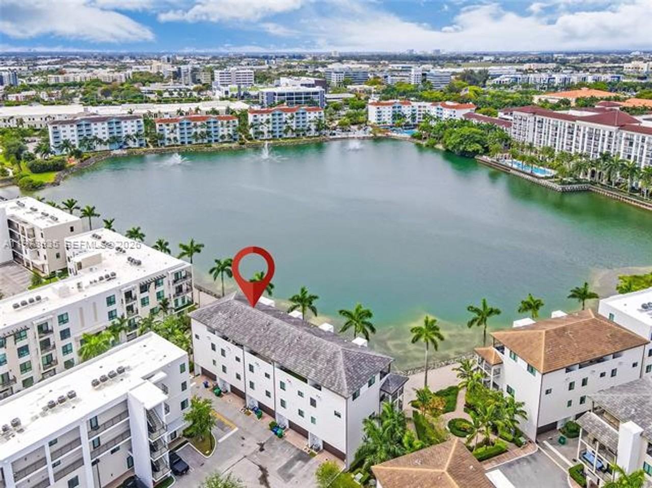 4703 4703 NW 84th Ct th 4703 - Photo 2 of 50