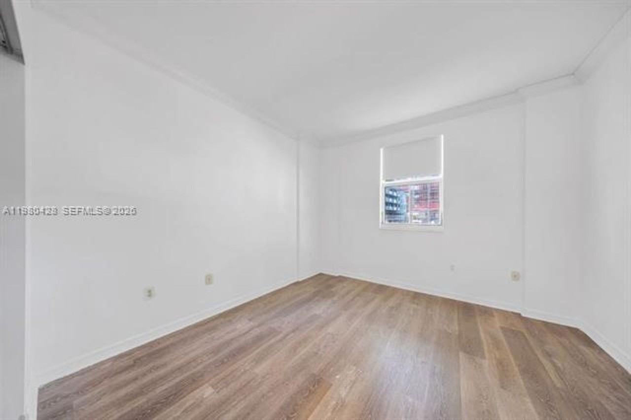 9172 9172 Collins Ave appt 212 #212 - Photo 6 of 26