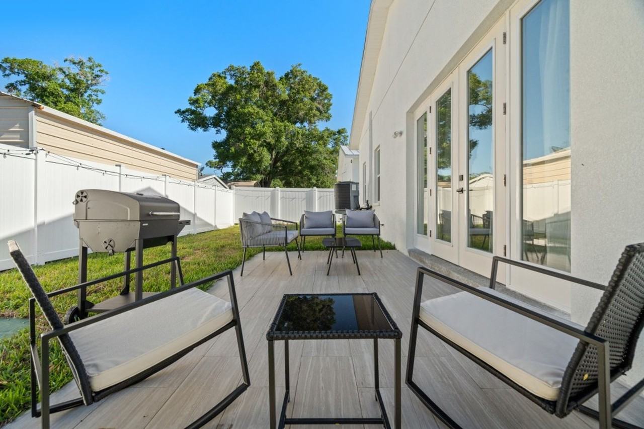 12312 Pittsfield Ave - Photo 3 of 39