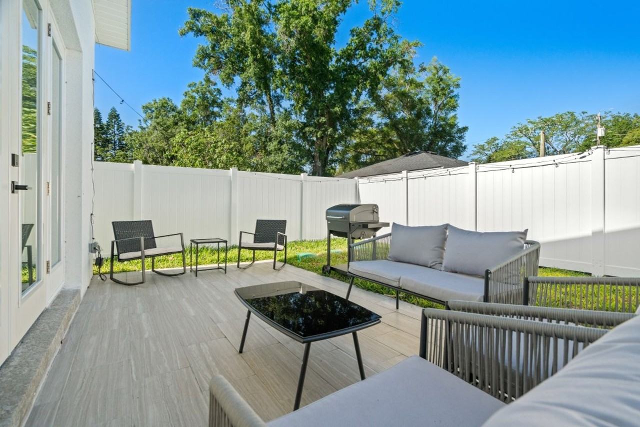 12312 Pittsfield Ave - Photo 4 of 39