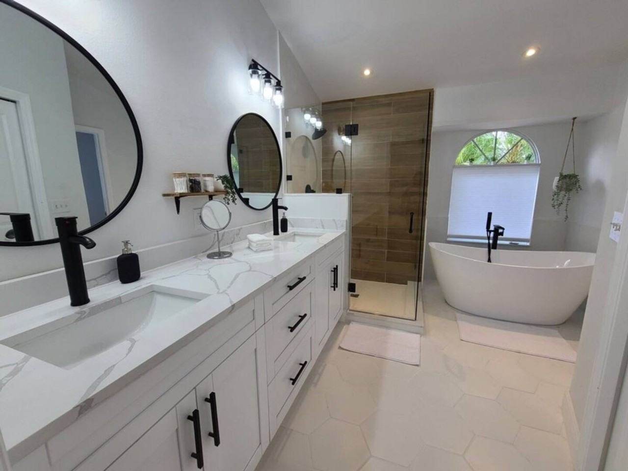 4201 Kipling Ave - Photo 2 of 29