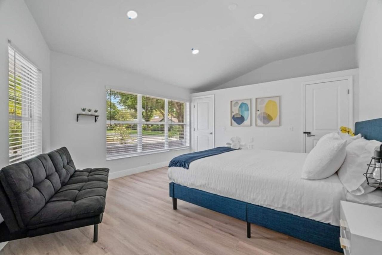 4201 Kipling Ave - Photo 7 of 29