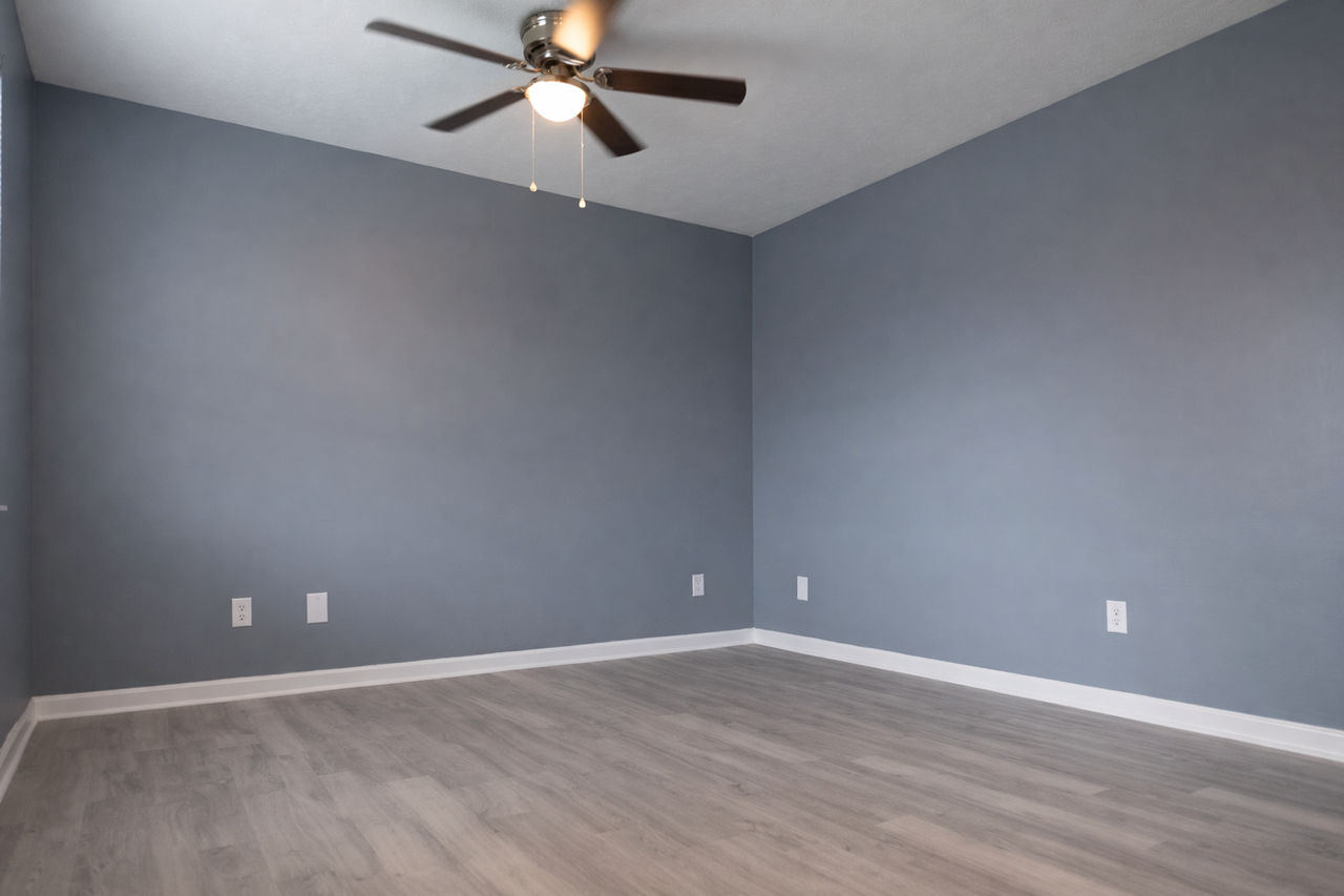 4450 Dixie Hwy - Photo 2 of 14