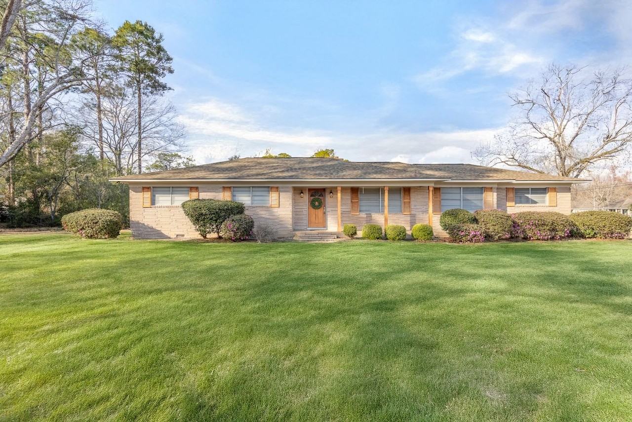 523 Pitt Moore Rd - Photo 3 of 17