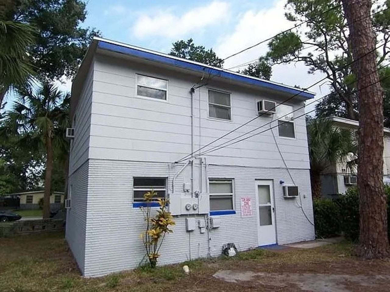 Charming 2 units building in Prime St. Pete Location - Photo 4 of 36