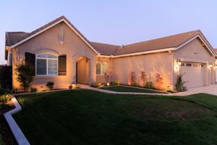 2310 W Tyler Ave - Photo 1 of 1