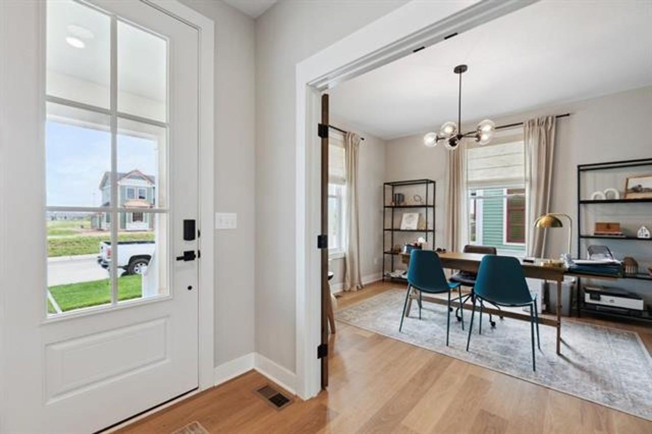 12016 W Arvada Blvd - Photo 3 of 32