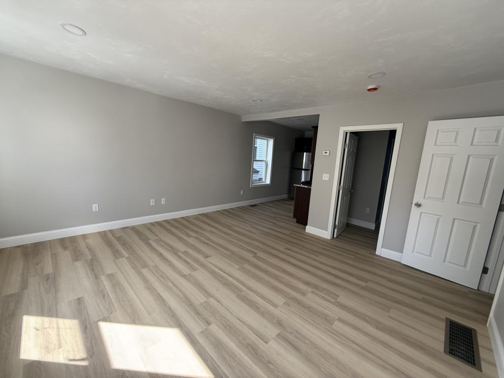 169 Grant St - Photo 5 of 6